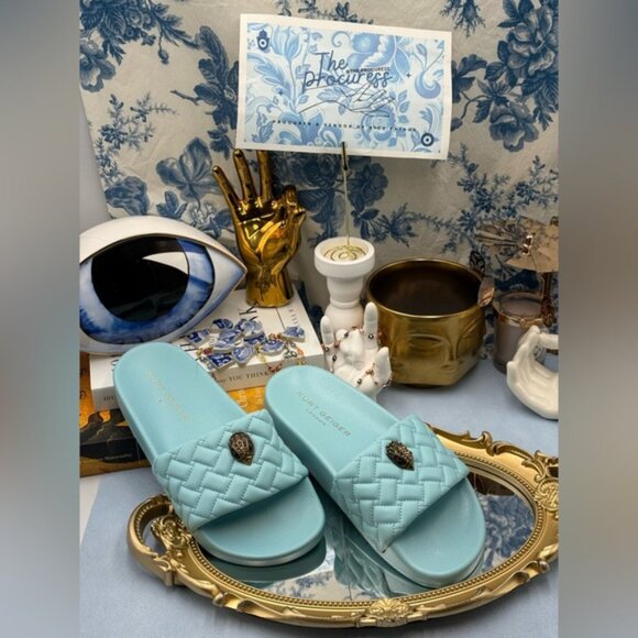 🆕 KURT GEIGER LONDON 🧿 NWOB Meena Eagle Quilted Slides, Blue - Sz EU 37 US 7 - Picture 2 of 14